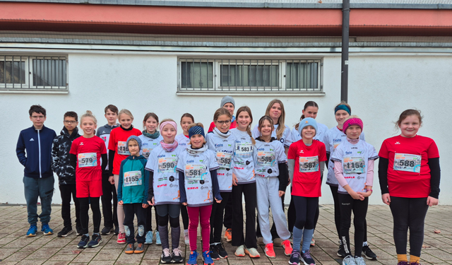 Janne Henschel gewinnt den Nellinger Kirbelauf